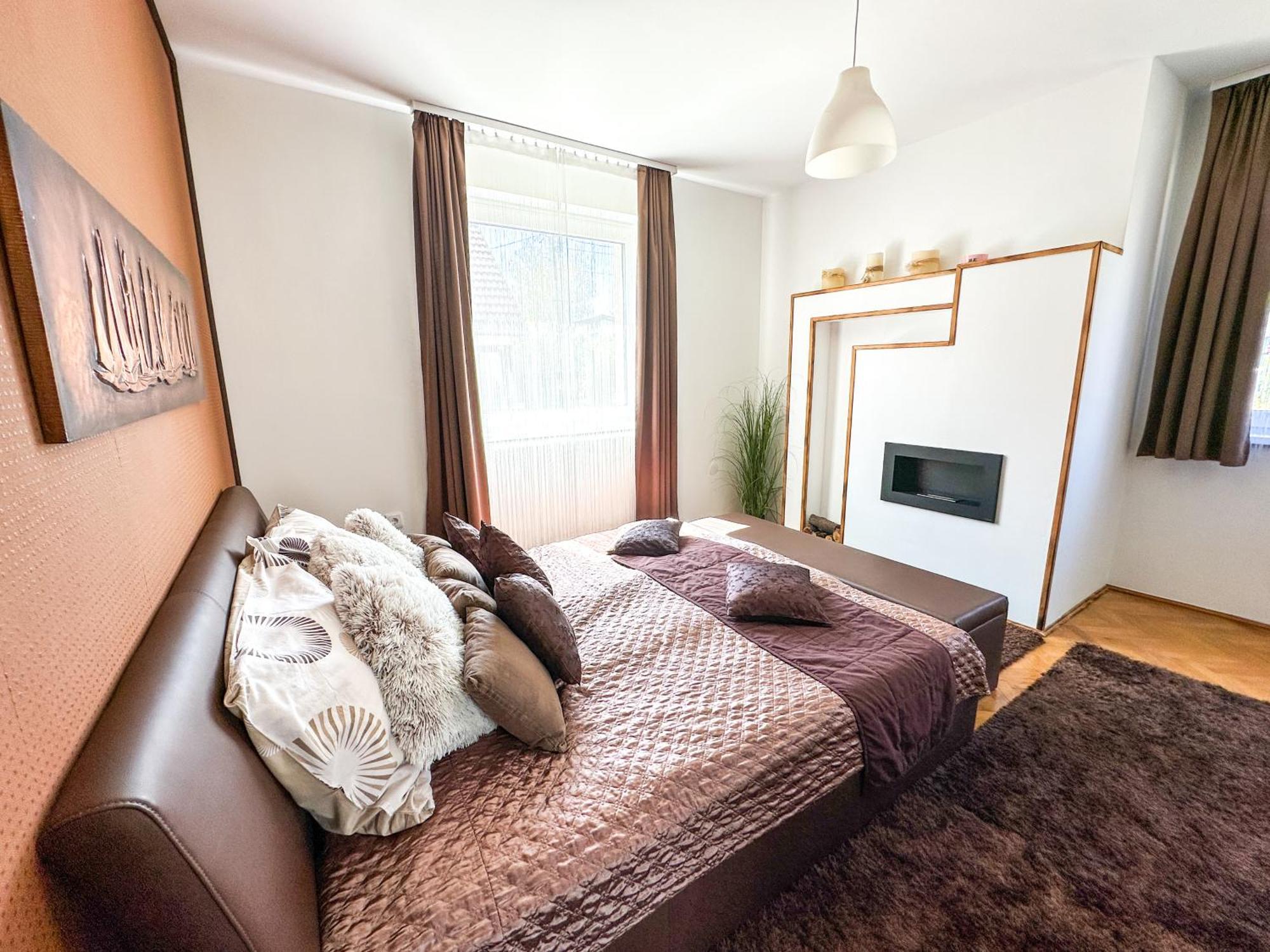 Aranyeso Apartmanhazak No.1 Balatonalmádi Exteriör bild